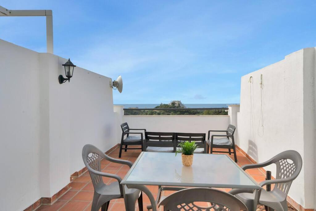 Duplex Con Vistas Al Mar, Piscina Y Gimnasio - Las Abejeras 226 Estepona Esterno foto