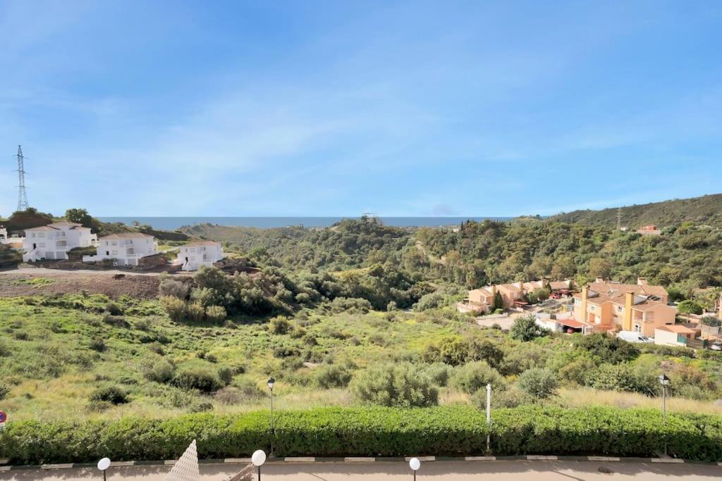 Duplex Con Vistas Al Mar, Piscina Y Gimnasio - Las Abejeras 226 Estepona Esterno foto